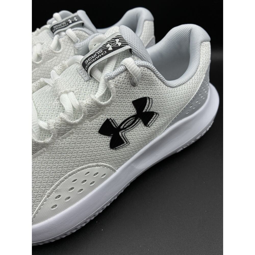 NIB Under Armour men's 9 UA Charged Surge 4 Sneaker 3027000 - 100 White